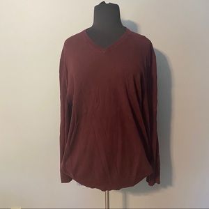 OLD NAVY V-neck sweater